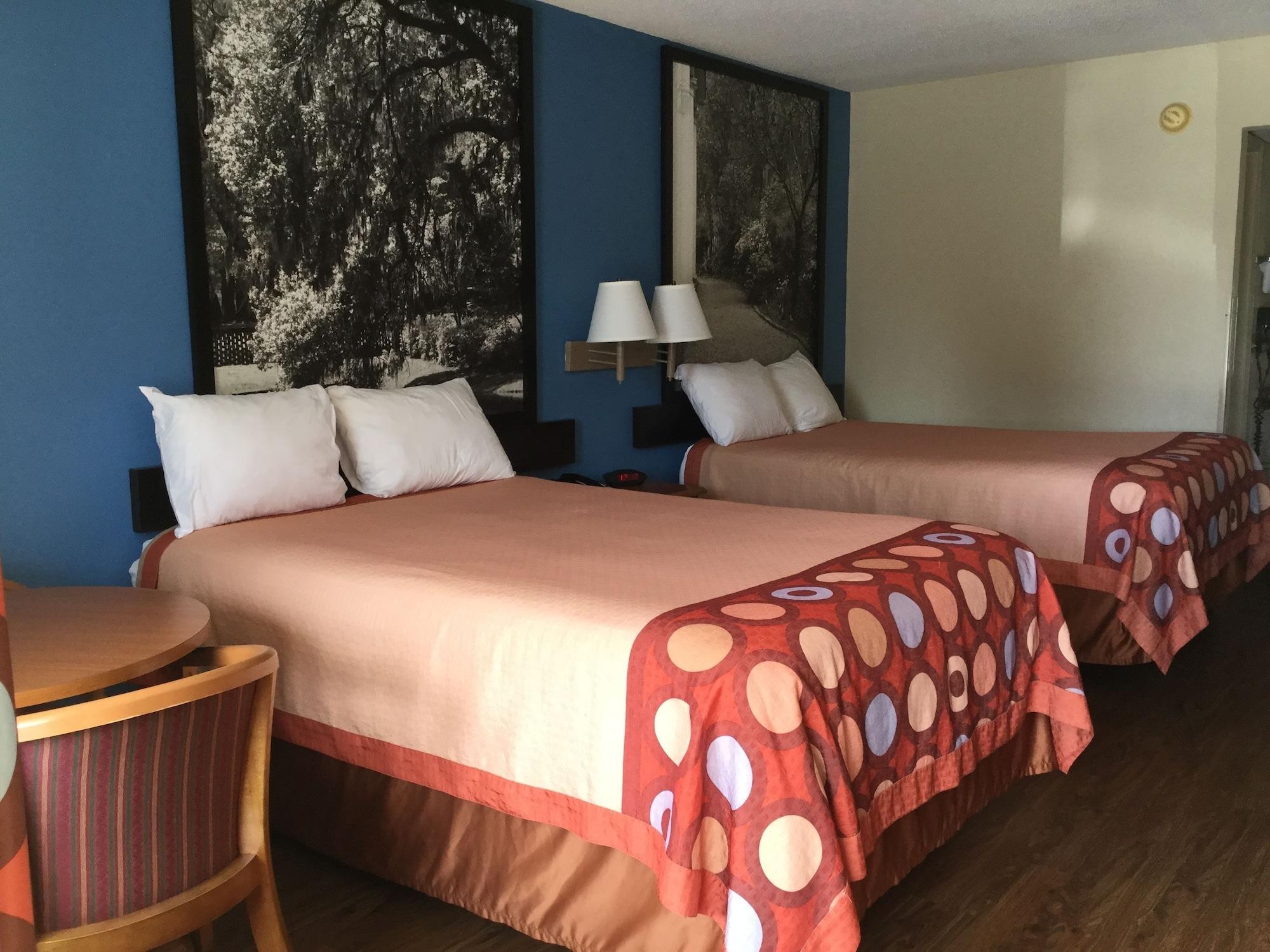 Super 8 By Wyndham Walterboro Otel Dış mekan fotoğraf