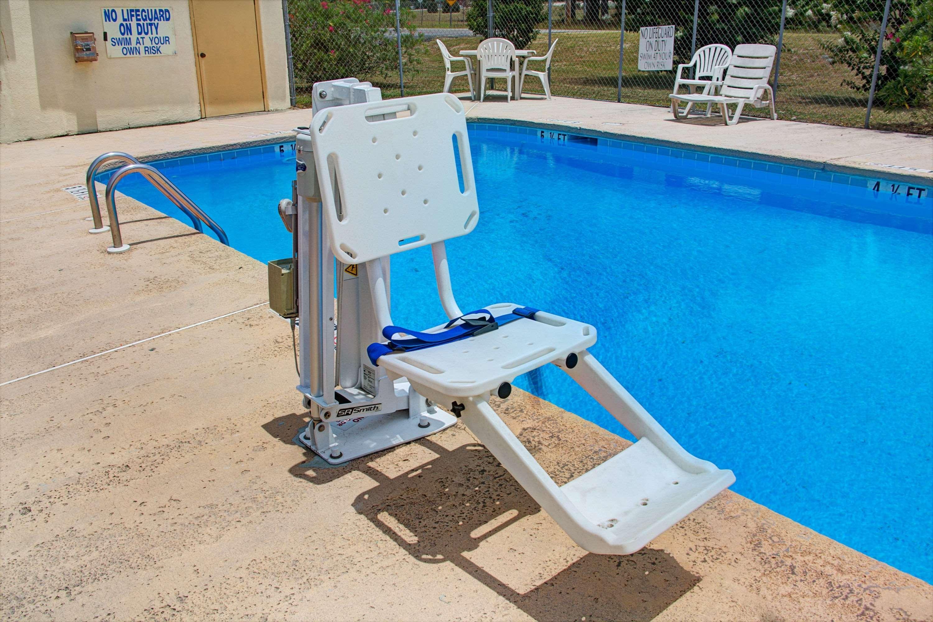 Super 8 By Wyndham Walterboro Otel Dış mekan fotoğraf