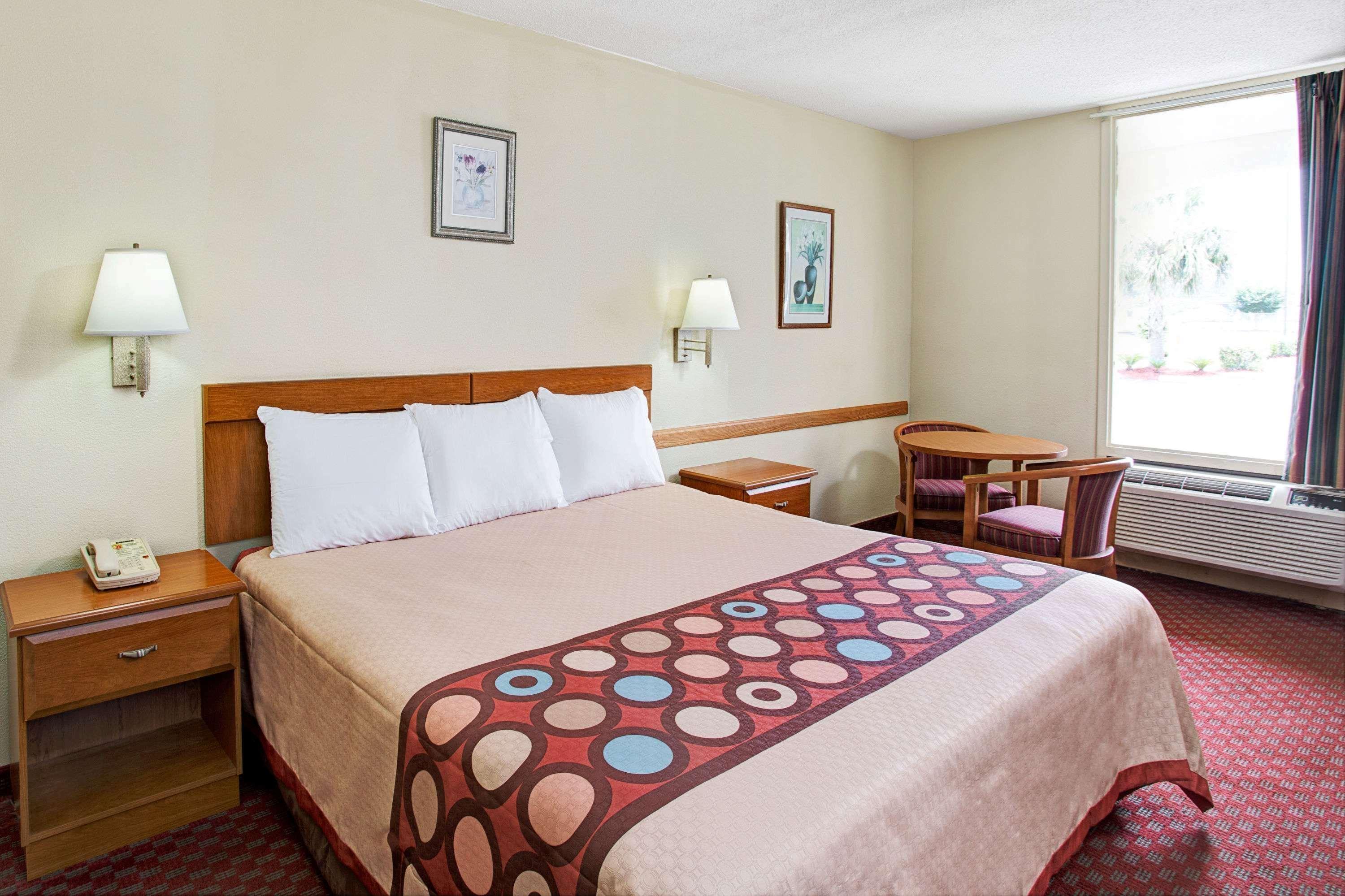 Super 8 By Wyndham Walterboro Otel Dış mekan fotoğraf